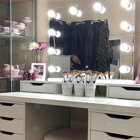 sephora lighted table vanity mirror.